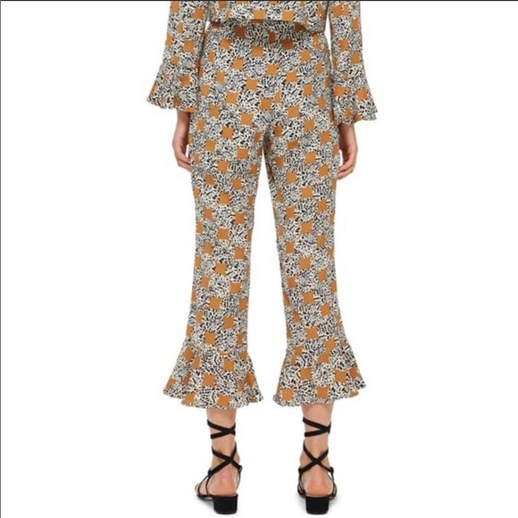 TopShop leopard spot frill trousers - Picture 3 of 14